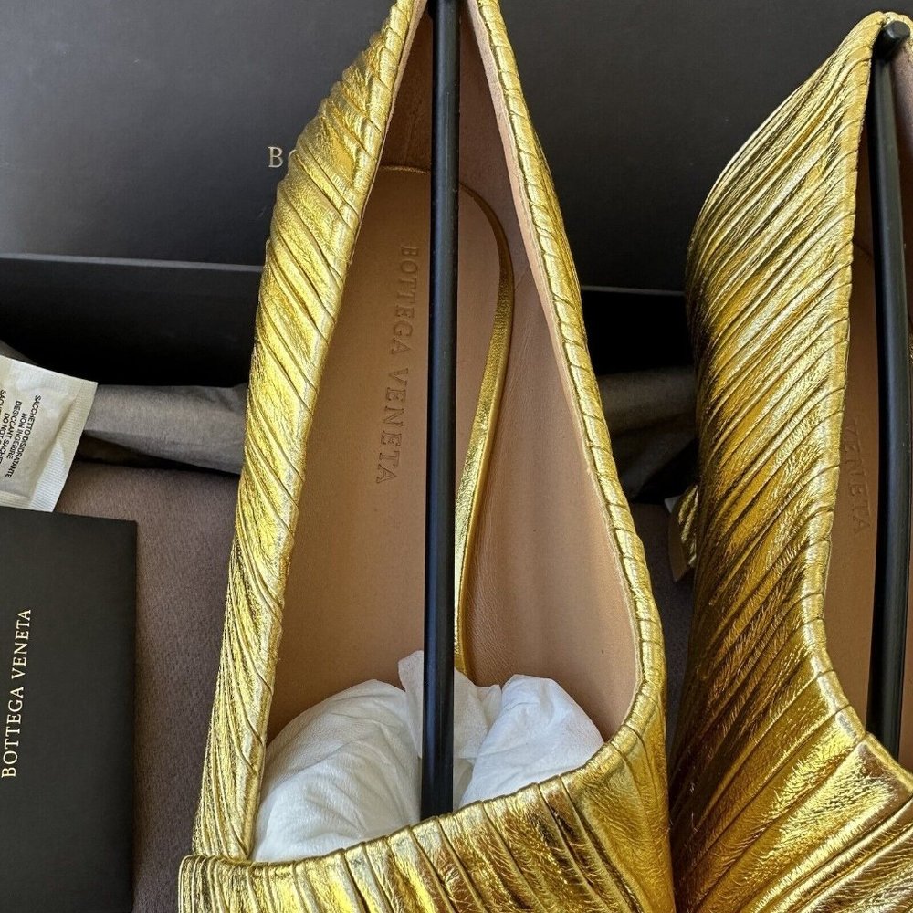 NEW Bottega Veneta Ladies Gold Heels Shoes Yellow Almond 75mm Pumps sz 39.5 - Picture 7 of 7